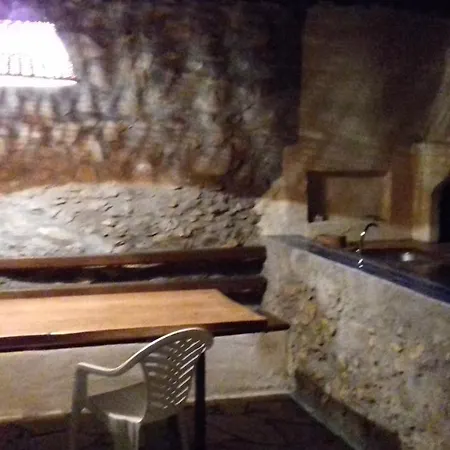 Du Caveau